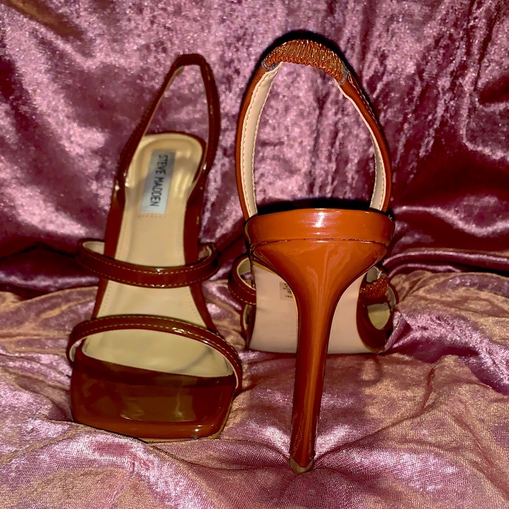 Steve Madden Brown Strappy Leather Heel
